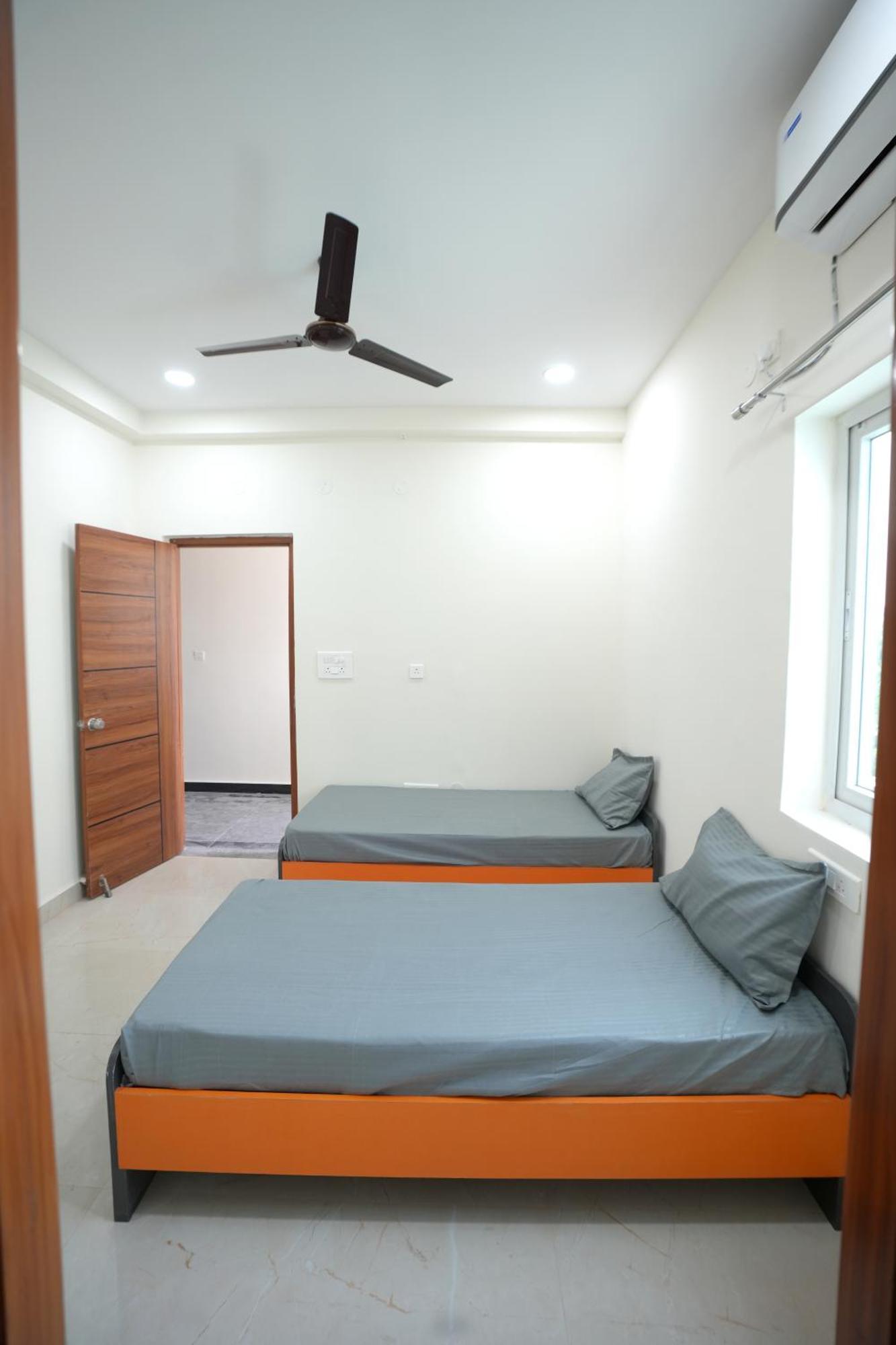 Хостел Olive-2 Coliving Pg Хайдарабад Экстерьер фото